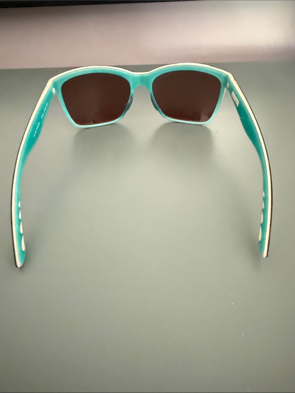 Costa Two-Tone turtle Brown & Cream Women's Sunglasses with Teal Inner Temples - Picture 5 of 6